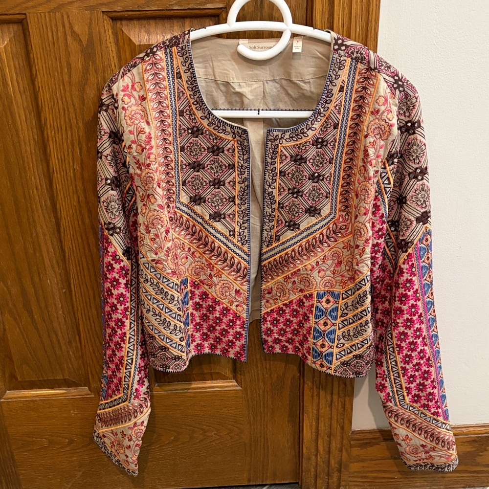 Soft Surroundings Colorful Patterned Statement Ja… - image 1